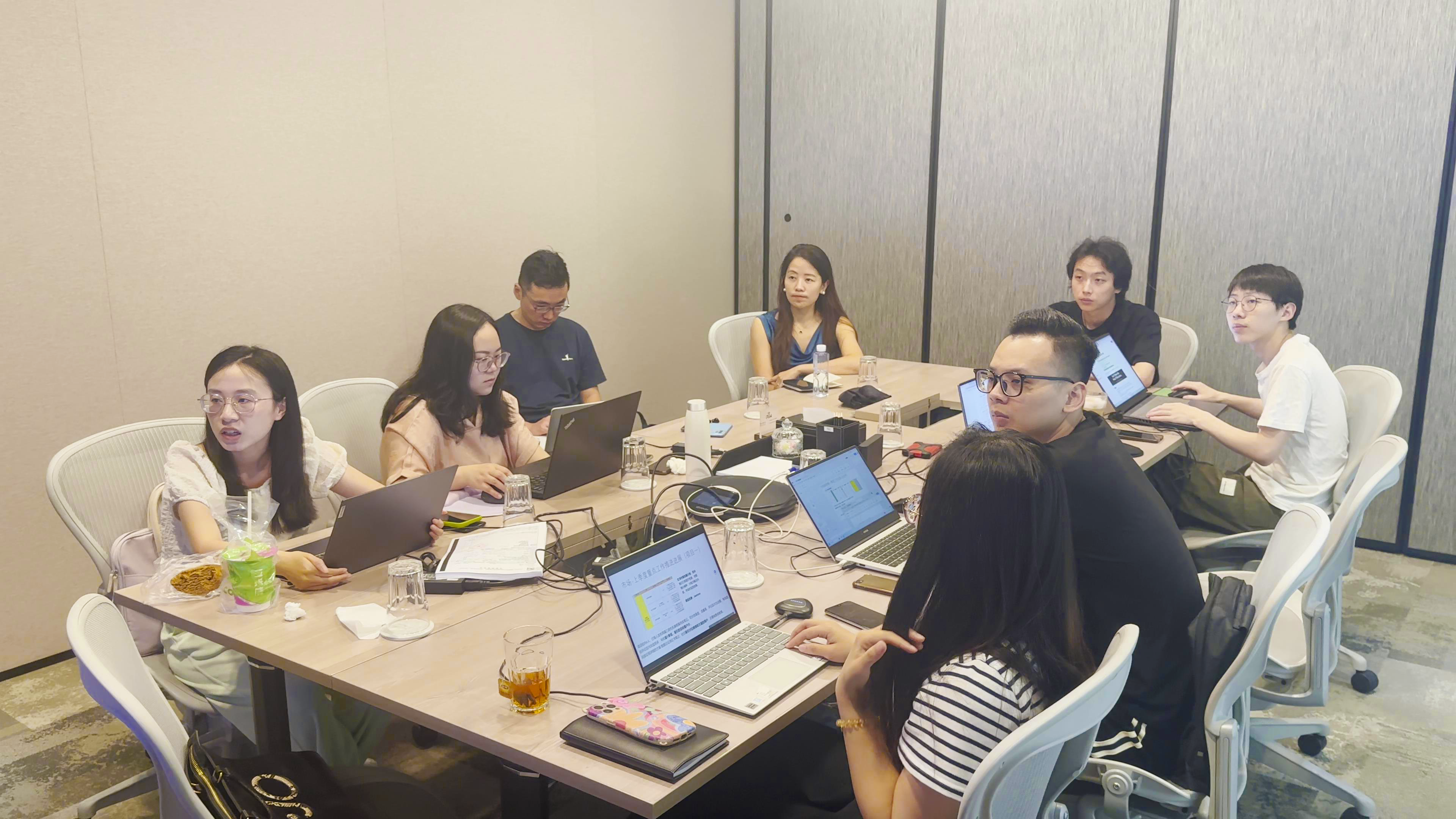 如果您患有任何疾病，您将需要Medebound医疗保健公司 | 肺癌、乳腺癌、胃肠癌