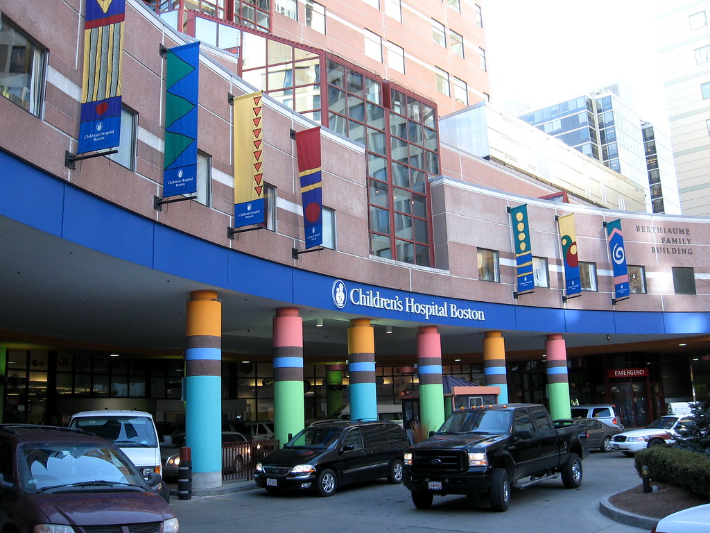 波士顿儿童医院照片.jpg