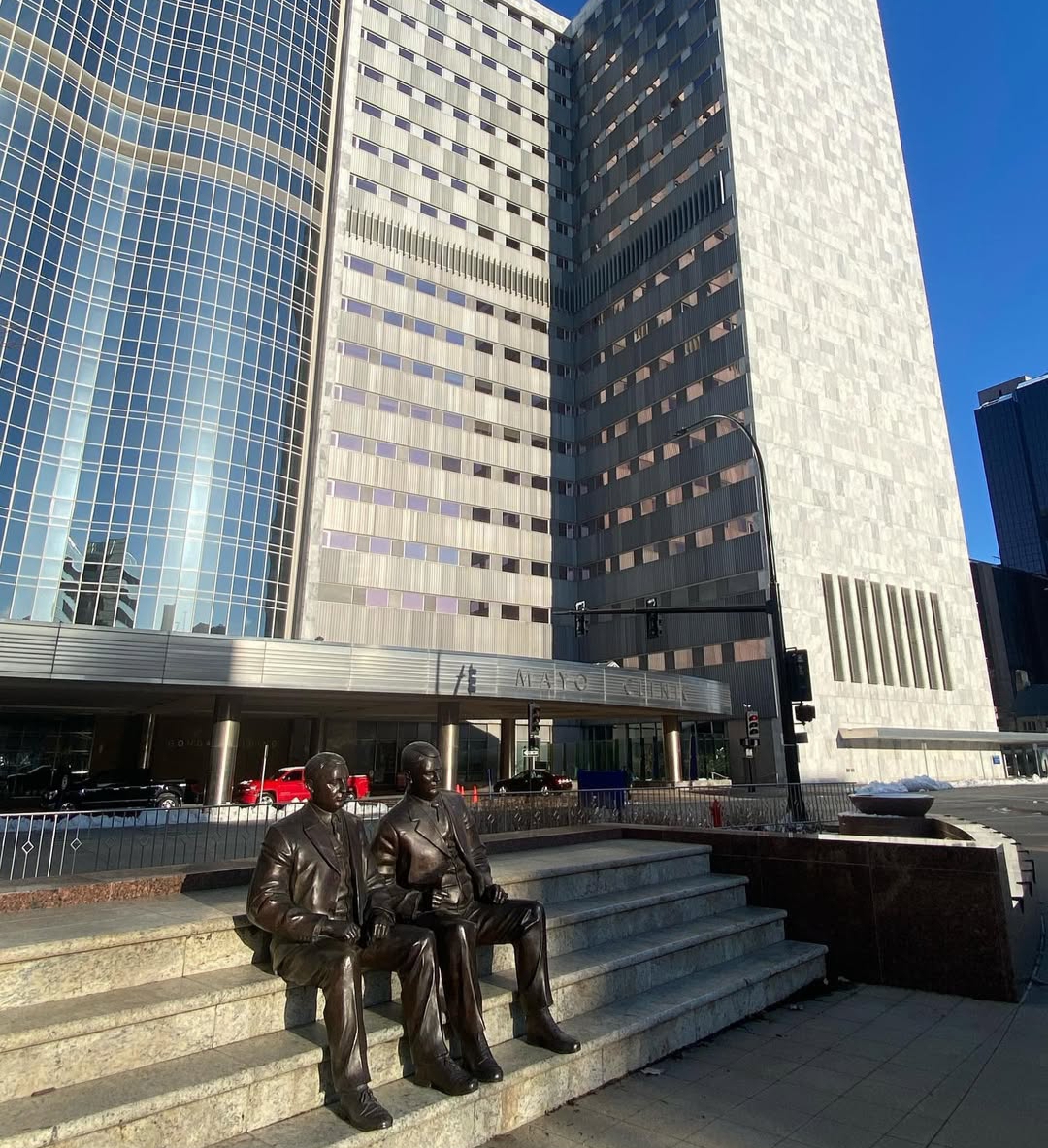 梅奥诊所如何预约：给只会中文的家庭的实操指南（含如何选中介）